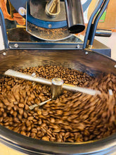 Load image into Gallery viewer, Coffee Roasting Nomad Bean